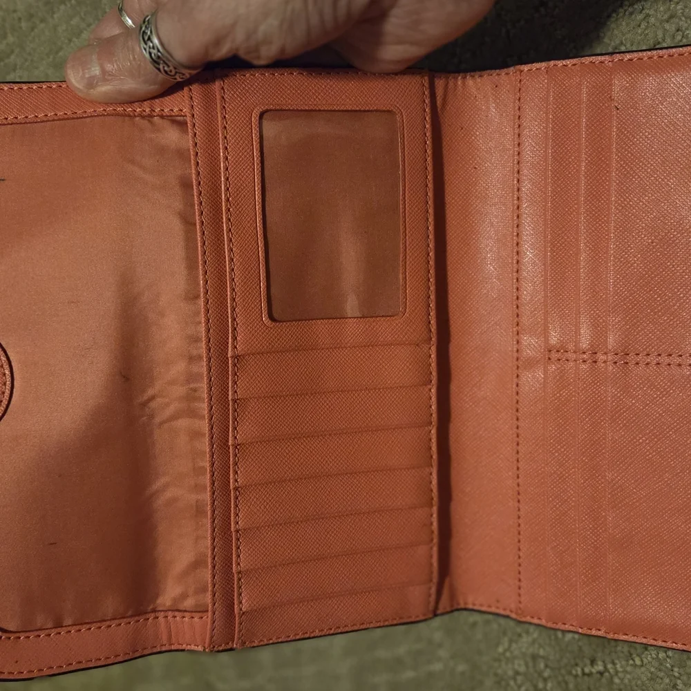 Coach Orange Leather Wallet Classic Design Very Good Condition - Picture 4 of 8